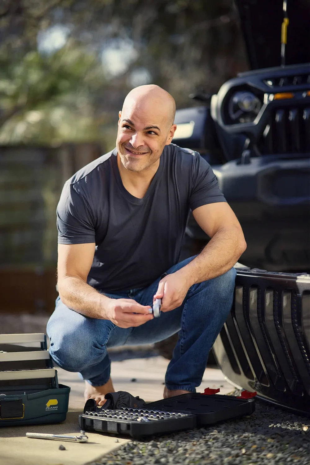 Dating profile photo from an Austin online dating photography session by Eli Samuel